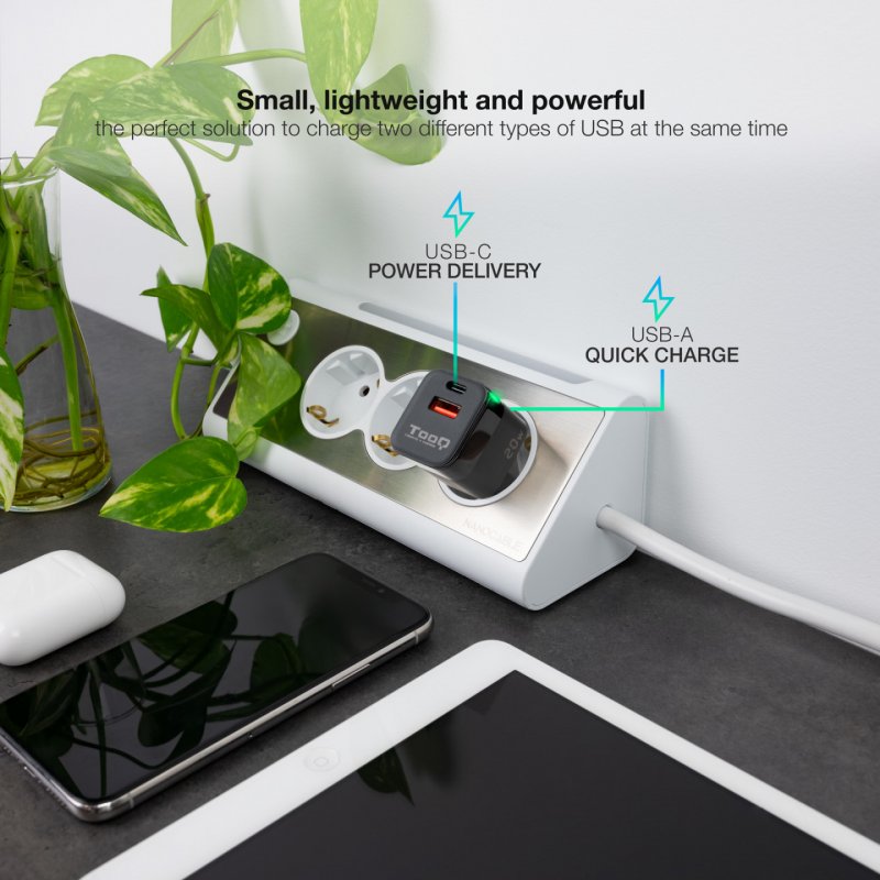 TooQ TQWC-QCPD20 chargeur d'appareils mobiles Universel Noir Secteur Charge rapide Intérieure