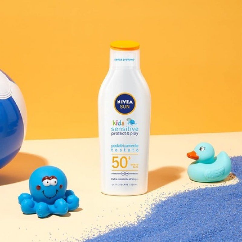 Nivea Sun Babies & Kids Sensitive Protect 50 Molto Alta 200ml