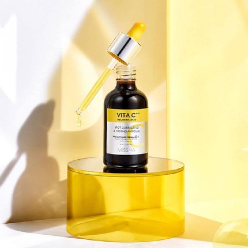 Vita C Plus Spot Correcting & Firming Ampoule