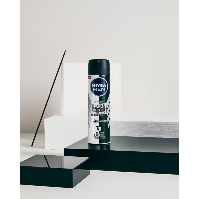 NIVEA Men Black & White Invisible Hommes Déodorant spray 200 ml 1 pièce(s)