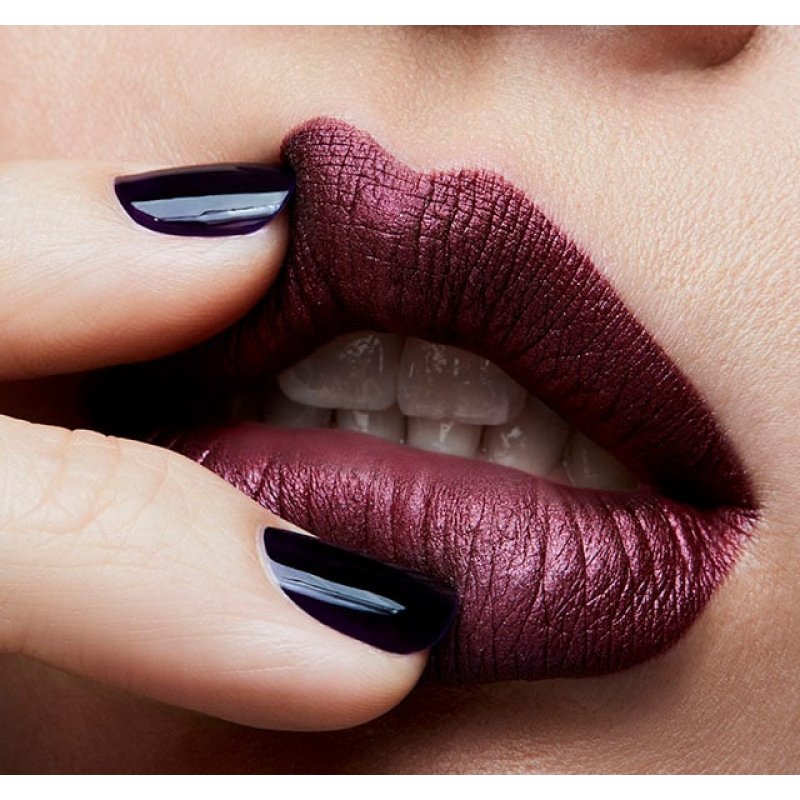 MAC Retro Matte Liquid Lip Colour Crowned 5ml