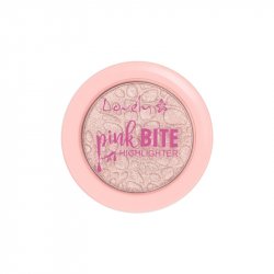 Lovely Makeup Pink Bite Illuminator