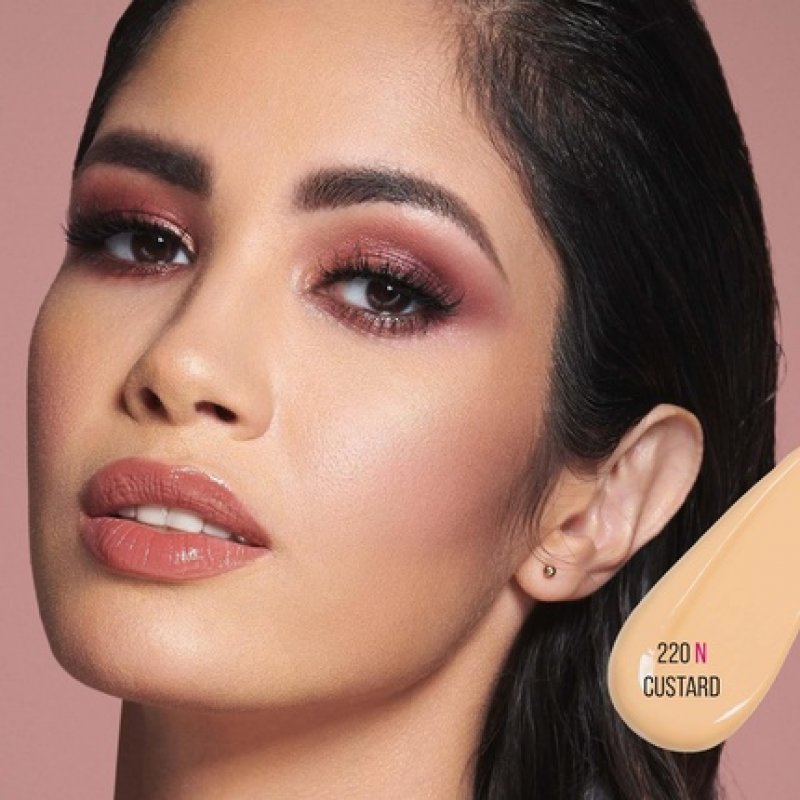 HUDA BEAUTY FauxFilter Luminous Matte Foundation 220N Custard