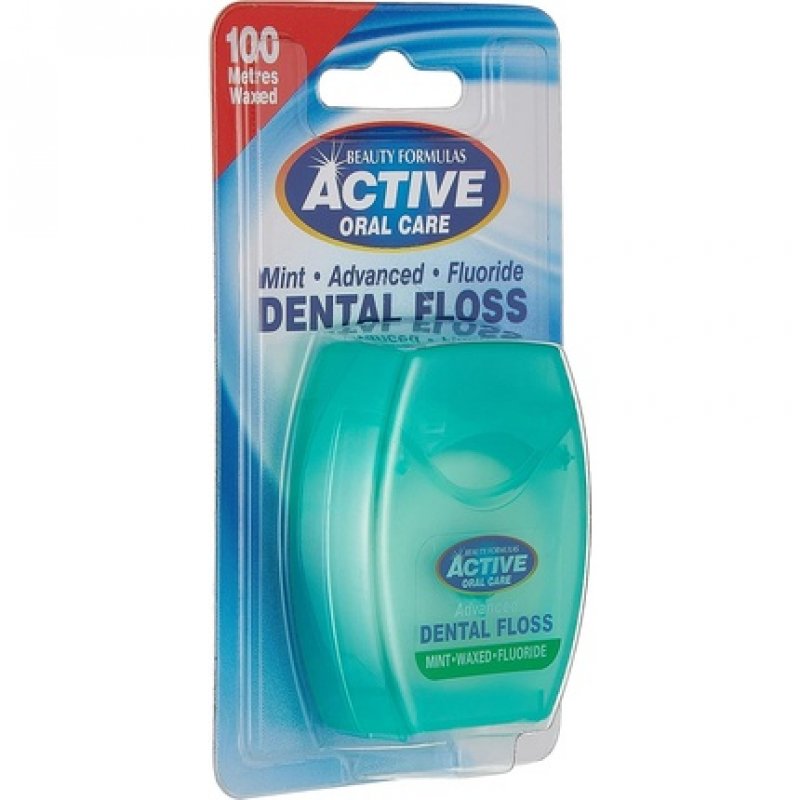Beauty Formulas Mint Waxed Dental Floss with Fluoride