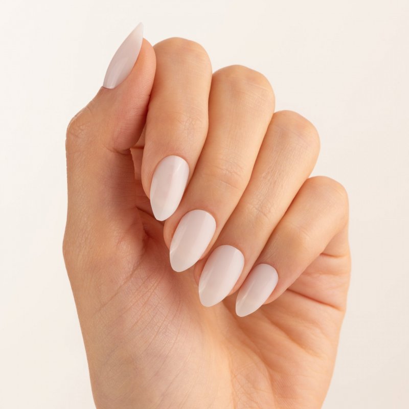 Essence nails in style Finger nails White Monochromatic 12 pc(s)
