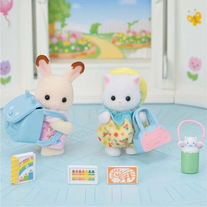 Sylvanian Families - Nursery Friends - Walk Along Duo (5747)