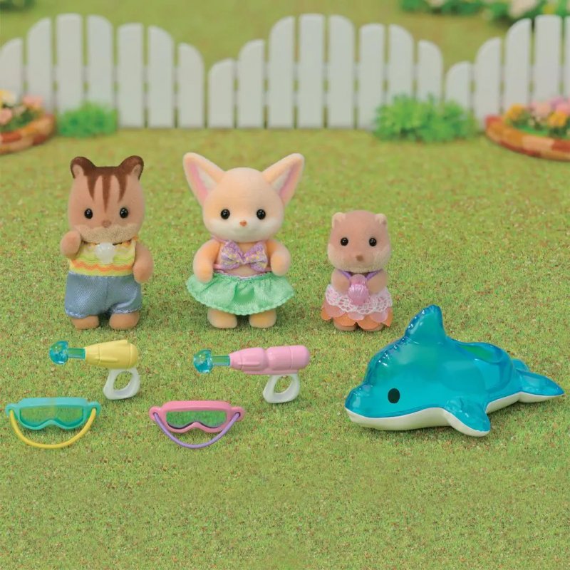 Sylvanian Families - Kindergarten Friends - Wading Pool Trio (5749)