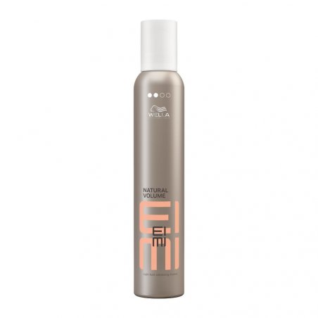 Spuma cu fixare medie pentru volum Wella Professionals Eimi Natural Volume (2 buline), 300ml