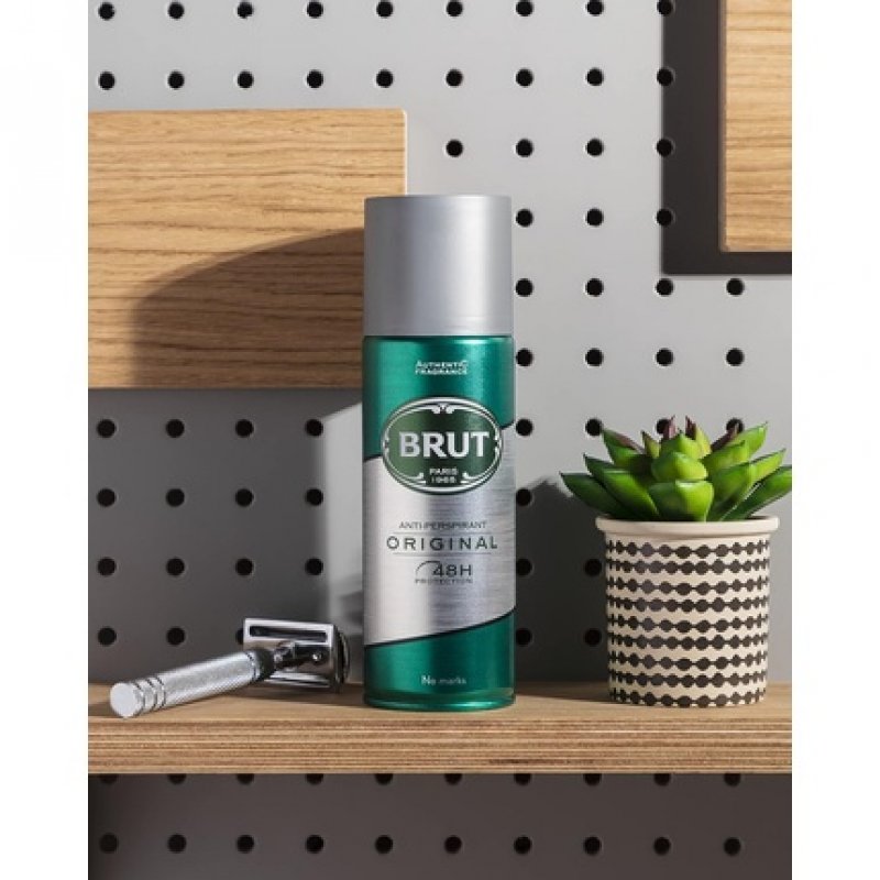 Brut Deodorant and Antiperspirant for Men Spray 200ml