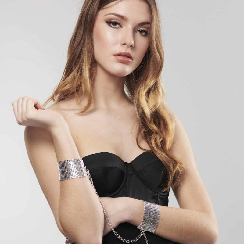 Bijoux Indiscrets Desir Metallique Handcuff Silver Metal