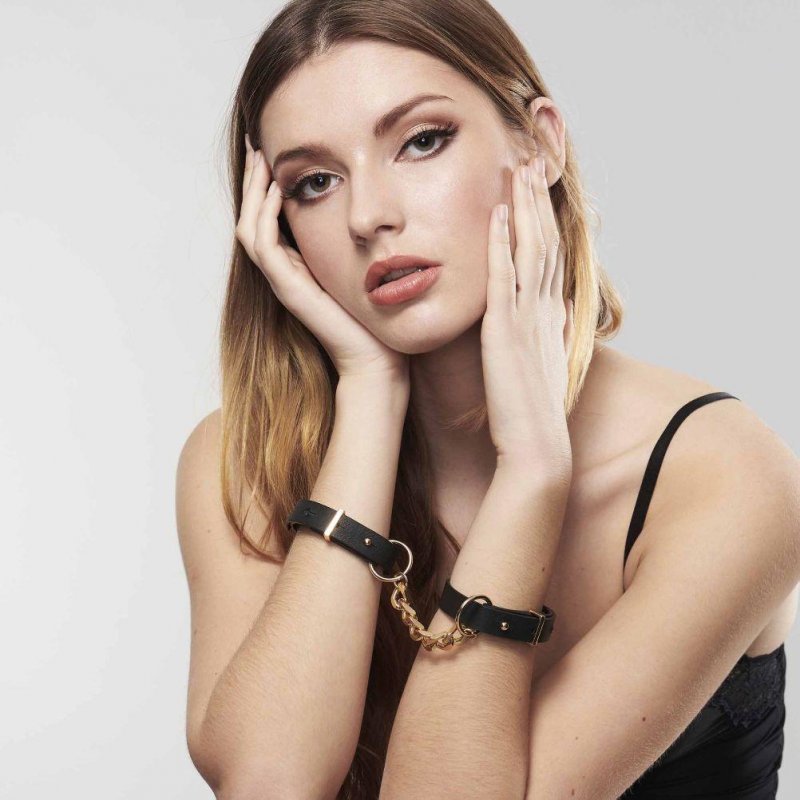 BIJOUX - INDISCRETS MAZE HANDCUFFS BLACK BRACELETS