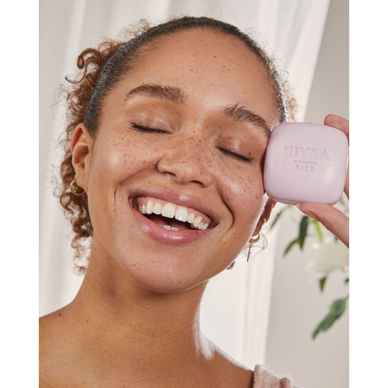 NIVEA Naturally Clean Radiant Skin Bar soap 75 g 1 pc(s)