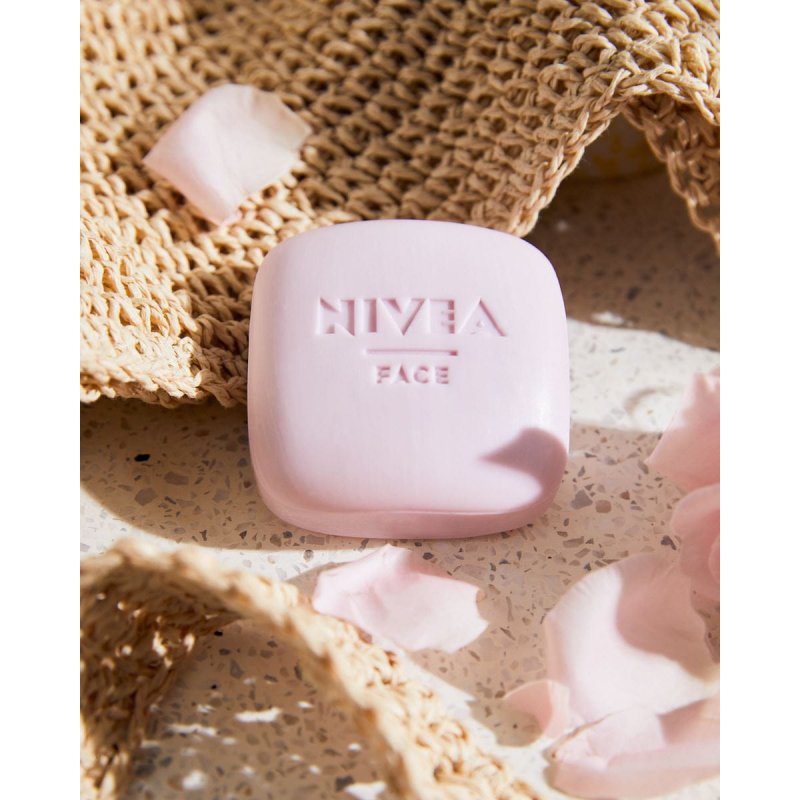 NIVEA Naturally Clean Radiant Skin Bar soap 75 g 1 pc(s)