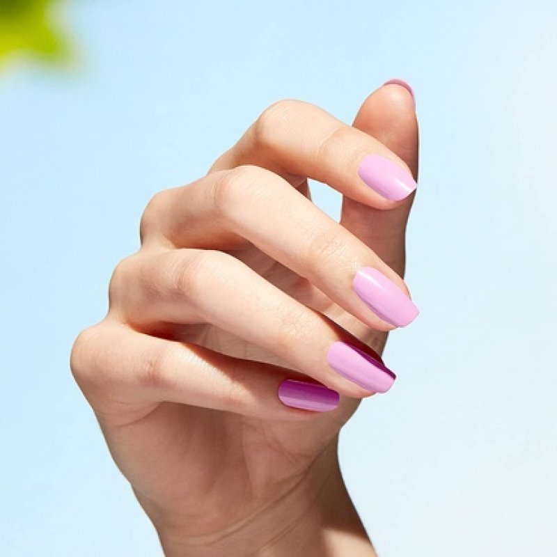 OPI Nature Strong Nail Polish Quick Dry Vegan Nail Varnish Natural Mauvement