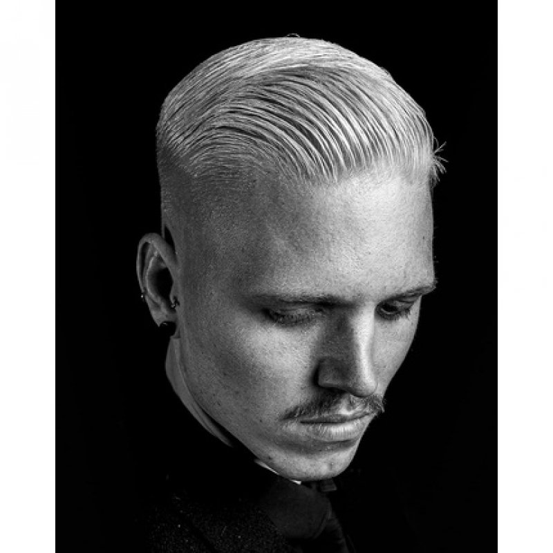 Reuzel Fiber Gel for Men Alcohol Free Formula Subtle Sugary Rum Fragrance Non Sticky and Flake Free Adds Fullness and