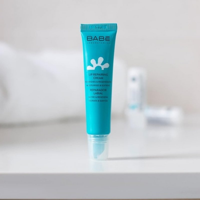 Laboratories Babé Lip Protector Regenerator 15ml