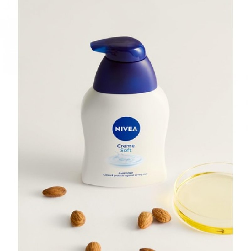 NIVEA Cream Soft Liquid Soap 250ml