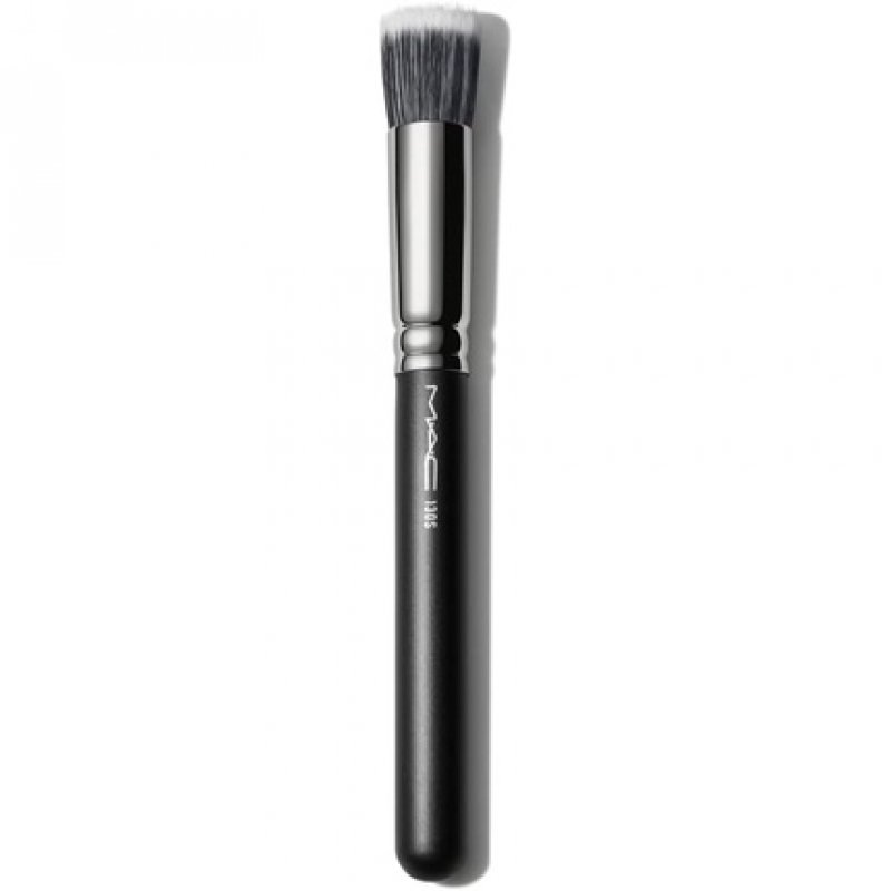 MAC 130S Short Duo Fibre Face Brush