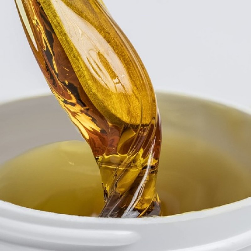 Parissa Legs & Body Warm Wax Kit Salon-Style Microwavable Formula for Coarse Hair Removal on Face or Body At-Home