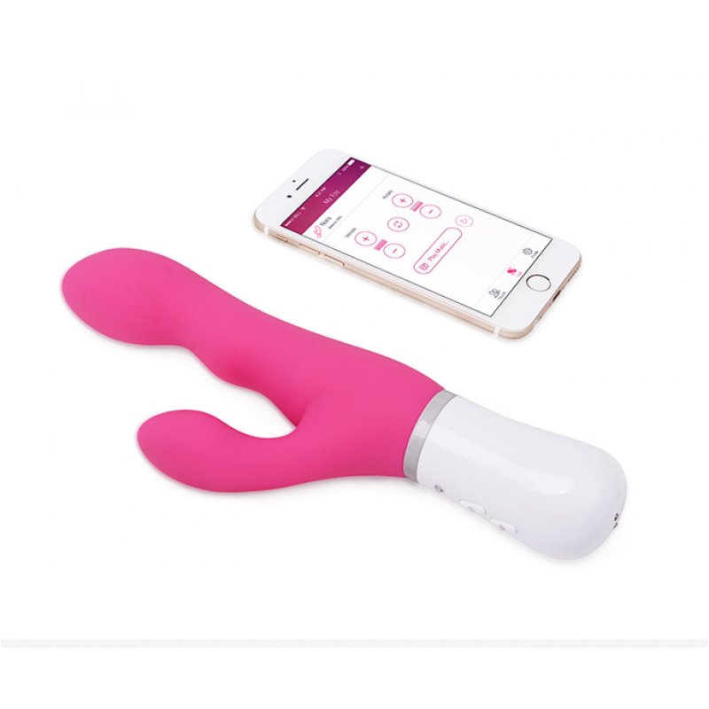 Lovense Nora Rabbit vibrator Ambidextrous