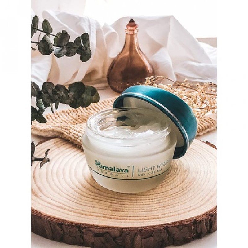 Himalaya Light Hydrating Gel Cream 50g