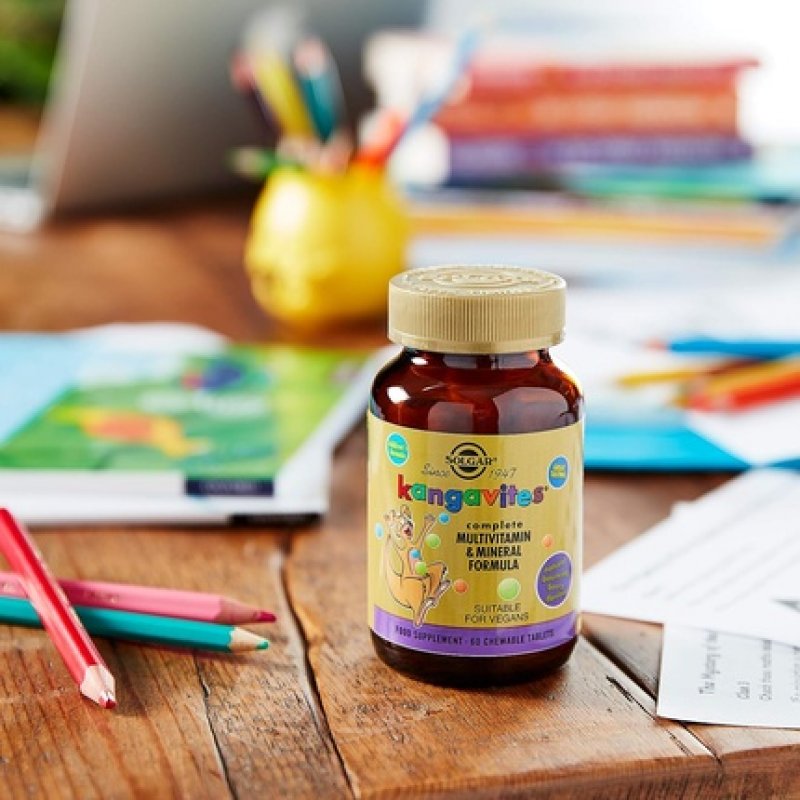 Solgar Kangavites Bouncing Berry Complete Multivitamin and Mineral Formula Chewable Tablets 60 Tablets