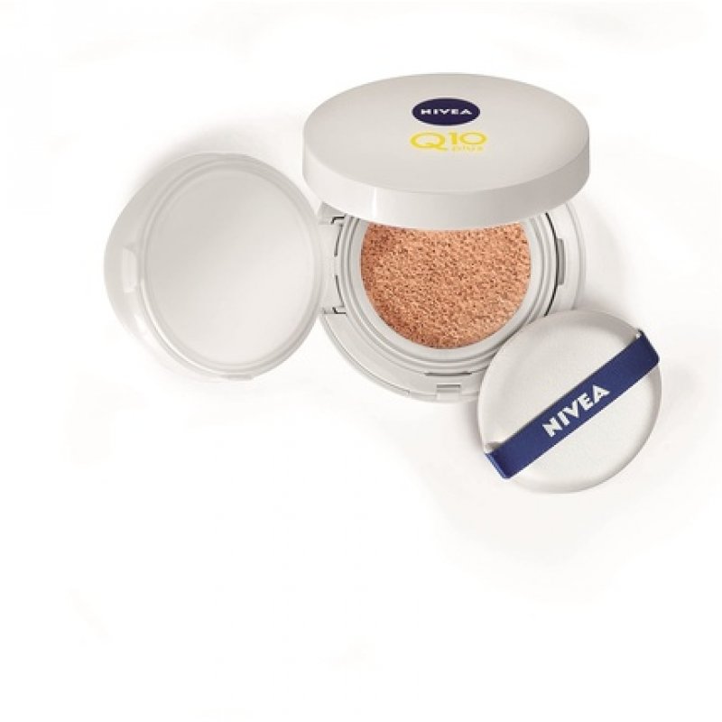 Q10 Plus Anti Age 3 in 1 Skin Care Cushion 01 Light Medium 15g