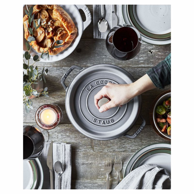 Staub Cocotte 3.8 L Round Cast iron Casserole baking dish