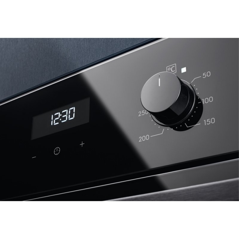 Electrolux EOF5C50BZ 65 L A Noir