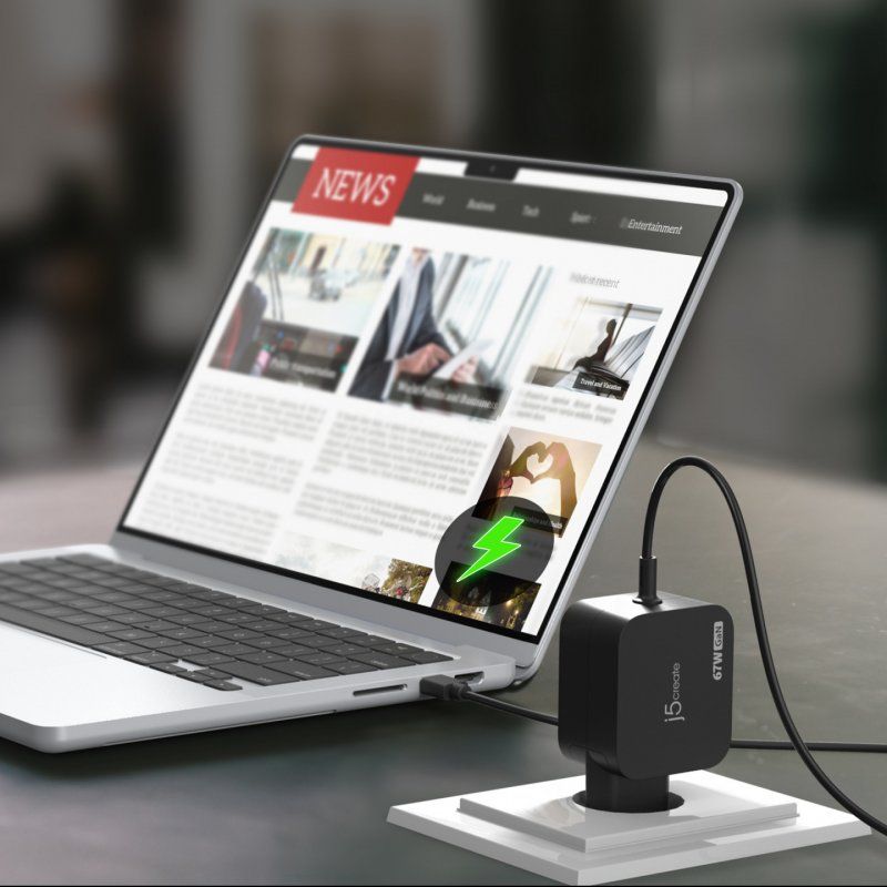 j5create JUP1565DCE3A-EN Mini chargeur PD 67W USB-C GaN avec 3 types de connecteurs CC - EU