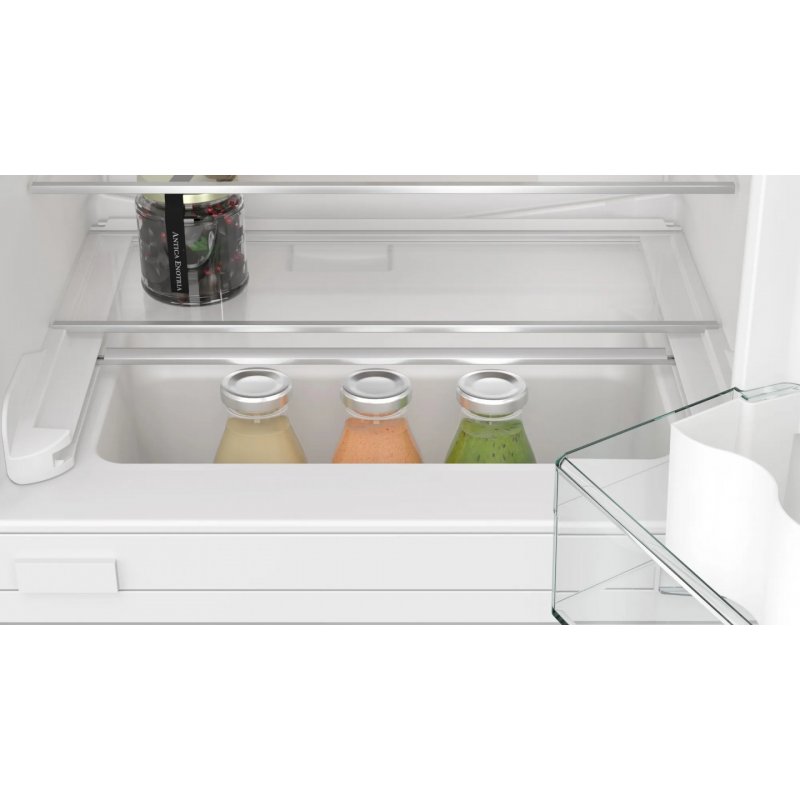Siemens iQ300 KU21RVFE0 fridge Built-in 134 L E