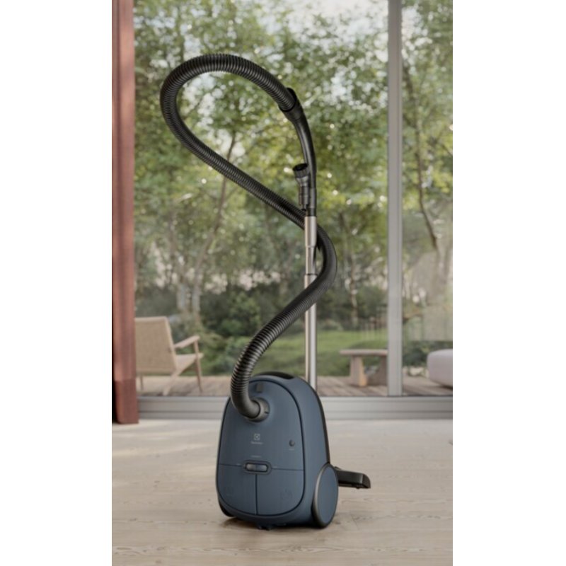 Electrolux EB61C2DBP 3,5 L Aspirateur réservoir cylindrique Sec 750 W Sac à poussière