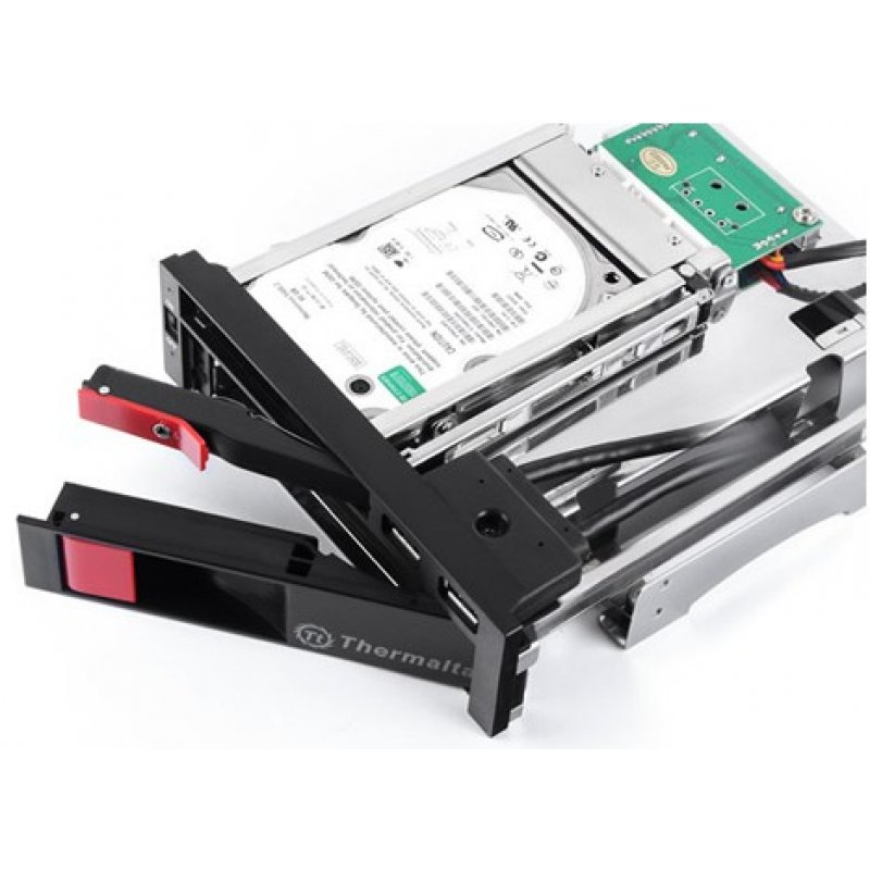 Thermaltake ST0026Z Obturateur de baie de lecteur 2,5/3,5" Panneau de façade Noir, Rouge