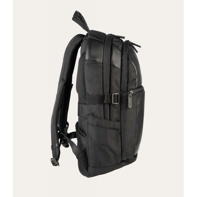 Tucano Bravo backpack for 16" MacBook Pro & Laptops 15.6"