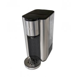 Unold Ava electric kettle 2.5 L 2600 W Black, Silver