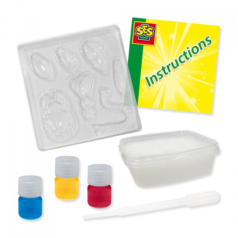 SES Creative (Making) scary soaps