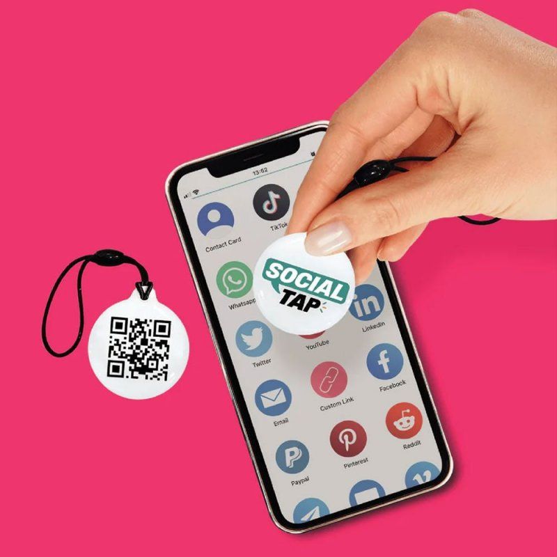STOCK1 - Social Taps - FOB Tag White