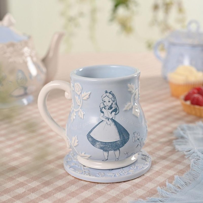 ALICE AUX PAYS DES MERVEILLES - Alice - Mug en Relief