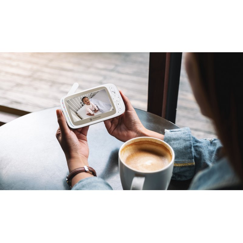Motorola - Baby Monitor VM85 Connect White