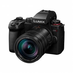 Panasonic Lumix G9 II 12-60mm F2.8-4.0 25.21 MP Live MOS 11552 x 8672 pixels Black
