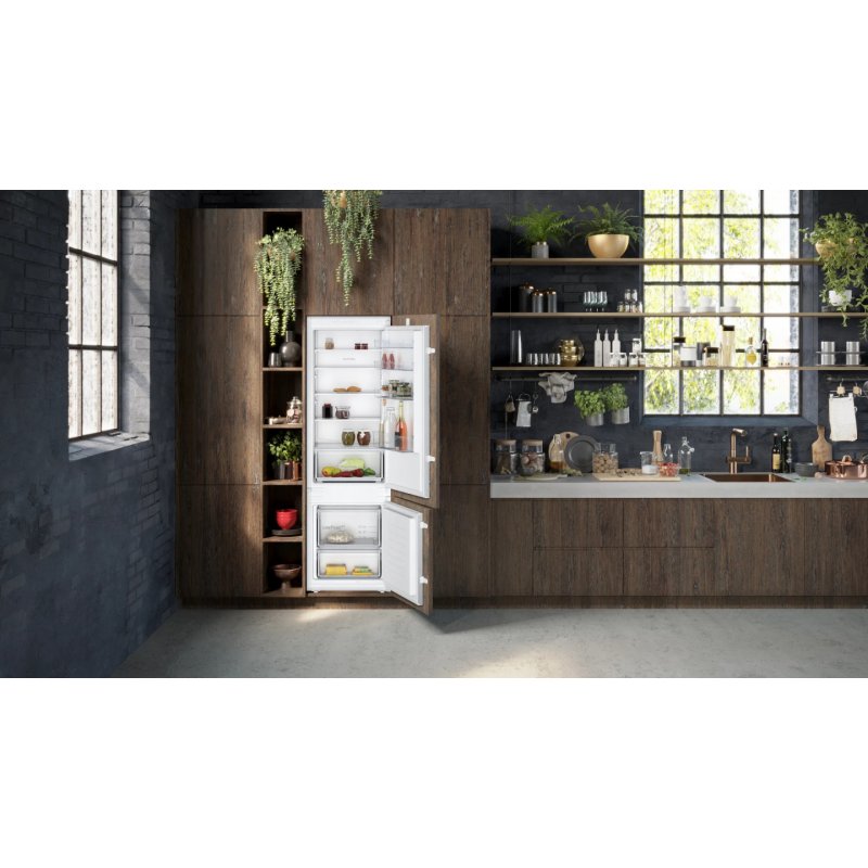 Neff KI5871SE0 fridge-freezer Built-in 270 L E