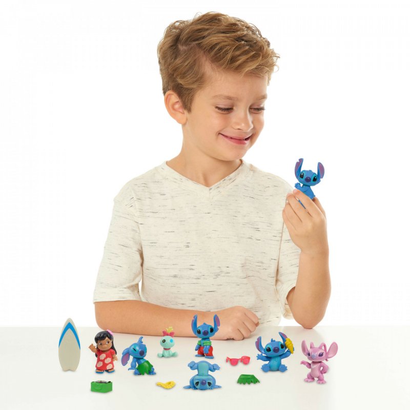 Lilo & Stitch pack 8 figurines Stitch Deluxe Figure Set 7 cm