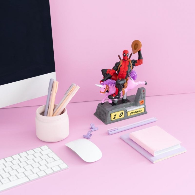 DEADPOOL - Licorne - Calendrier Perpétuel 3D en Résine