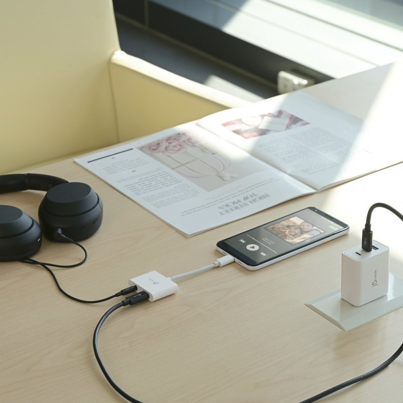 j5create JCA122-N carte sons USB