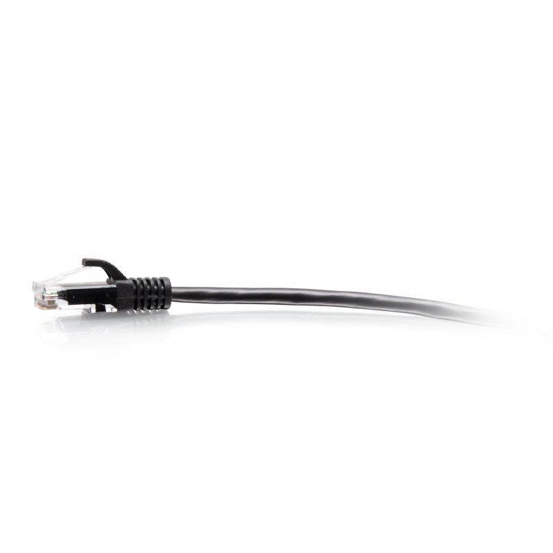 C2G Câble de raccordement Ethernet fin Cat6a non blindé (UTP) avec protection anti-accrochage de 2,1 m - Noir