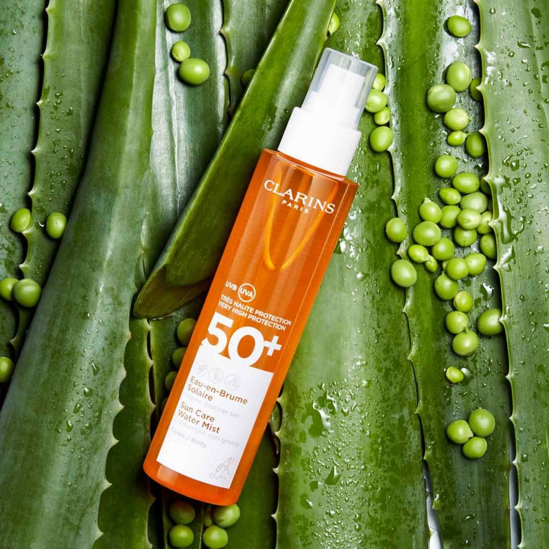 Agua Solar En Bruma Muy Alta Protección Uva / Uvb Spf 50 150 Ml