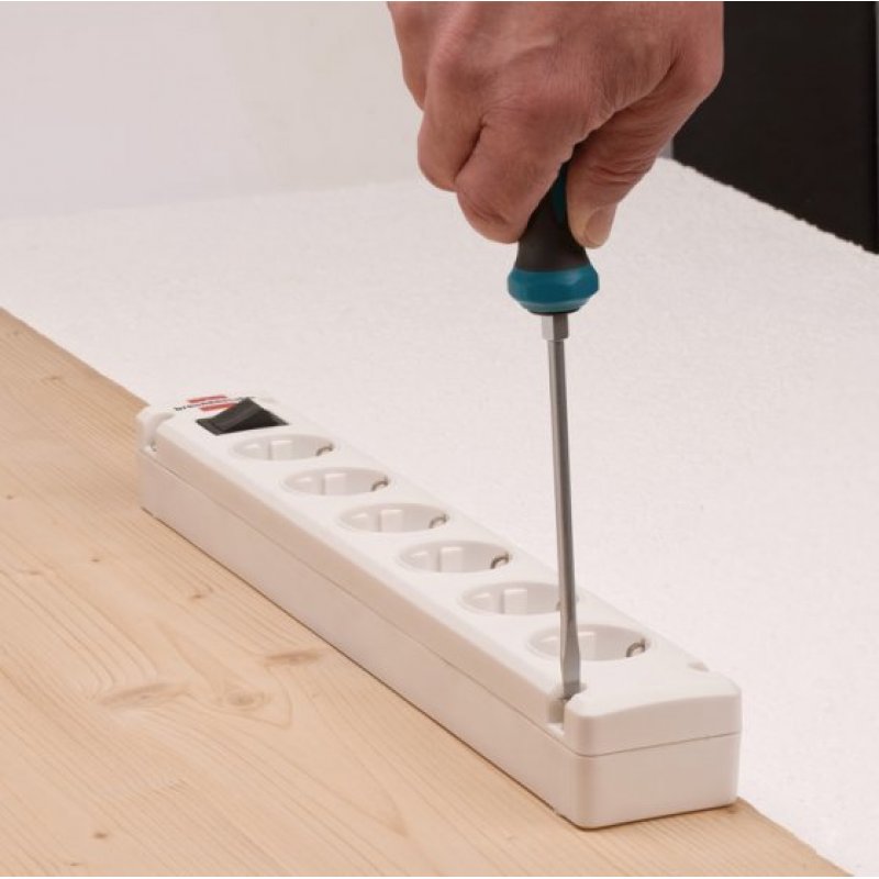 Power extension 1.5 m 4 AC