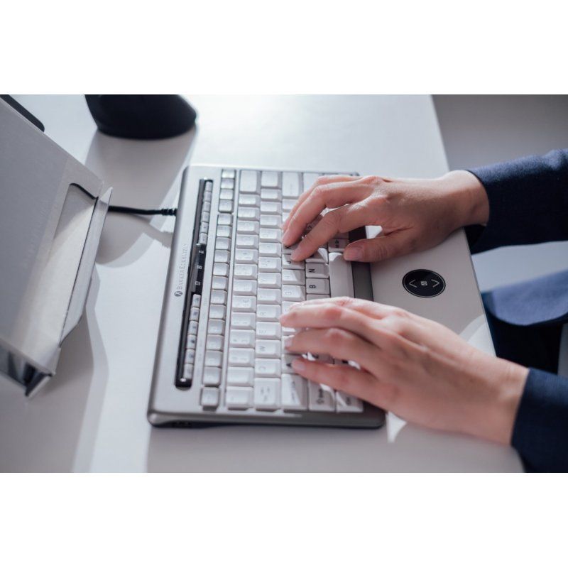 BakkerElkhuizen S-board 840 clavier Bureau USB QWERTY Anglais britannique Gris clair, Blanc