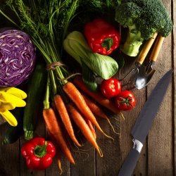 Royalty Line RL-BLK7-W: 7 Pieces Non-Stick Coating Knives Set w/ Peeler-Black