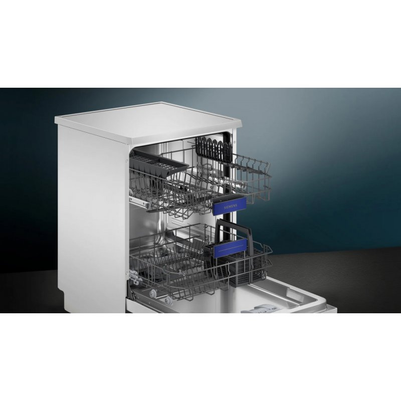 Siemens iQ300 SN23HW02KE dishwasher Freestanding 13 place settings D